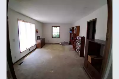 2112 Carolina Avenue W, Hartsville, SC 29550 - Photo 14
