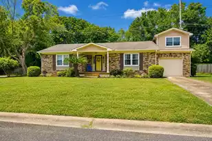 1119 Island View Dr, Mount Pleasant, SC 29464 - Photo 1