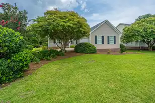 1083 Wayfarer Ln, Charleston, SC 29412 - Photo 1