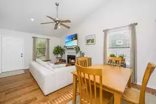 995 Oakcrest Dr, Charleston, SC 29412 - Photo 6