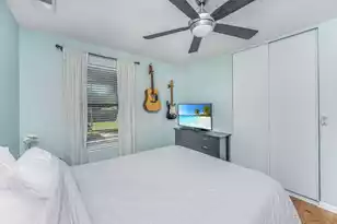 995 Oakcrest Dr, Charleston, SC 29412 - Photo 18