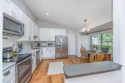 995 Oakcrest Drive, Charleston, SC 29412 - Photo 12