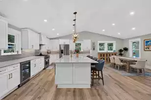 1055 Royalist Rd, Mount Pleasant, SC 29464 - Photo 14
