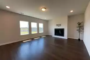 445 Navona Dr, Summerville, SC 29486 - Photo 8