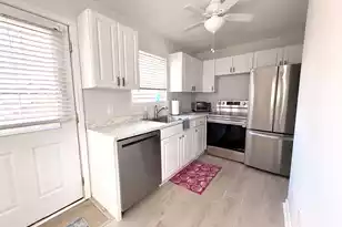 415 Parkdale Dr #Apt 6A, Charleston, SC 29414 - Photo 4