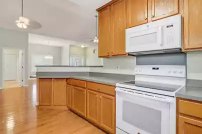 1074 Trotters Boulevard, Summerville, SC 29483 - Photo 16