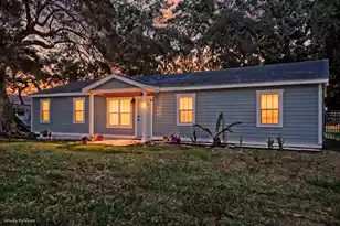 928 Leonard Dr, Johns Island, SC 29455 - Photo 1