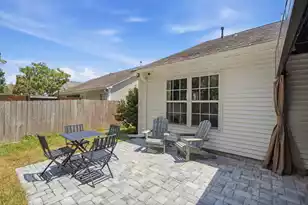 1572 Wellesley Cir, Mount Pleasant, SC 29466 - Photo 32