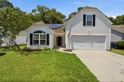 1572 Wellesley Circle, Mount Pleasant, SC 29466 - Photo 2