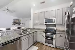 1572 Wellesley Cir, Mount Pleasant, SC 29466 - Photo 8