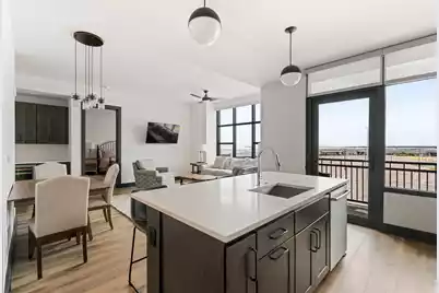 5 Gadsdenboro Street #Apt 509, Charleston, SC 29401 - Photo 6