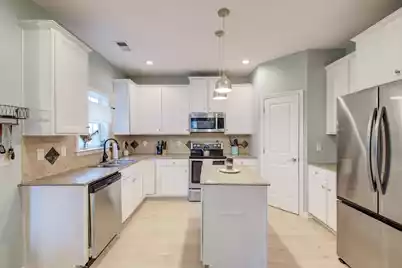9004 Hema Lane, Summerville, SC 29483 - Photo 6