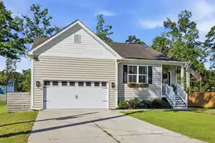 1990 Kay St, Johns Island, SC 29455 - Photo 4
