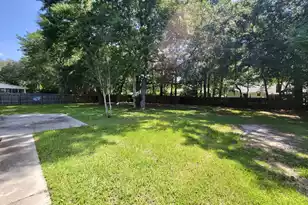 1003 Law Ln, Mount Pleasant, SC 29464 - Photo 26
