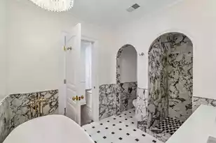 175 1/2 Wentworth St, Charleston, SC 29401 - Photo 50