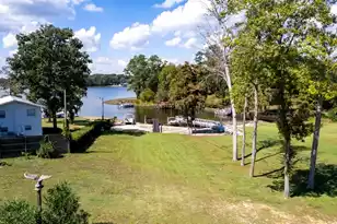 1226 Lesesne Dr, Manning, SC 29102 - Photo 2