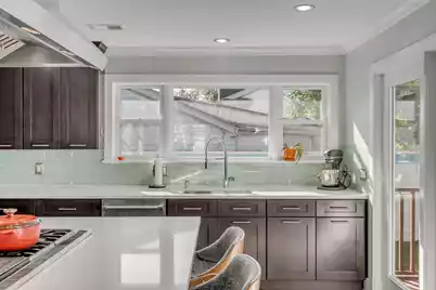227 St Margaret Street, Charleston, SC 29403 - Photo 14