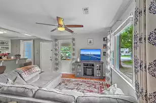 882 Savage Rd, Charleston, SC 29414 - Photo 8