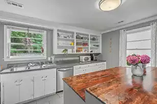 882 Savage Rd, Charleston, SC 29414 - Photo 12