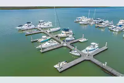 66 We 10th Street #D-21, Folly Beach, SC 29439 - Photo 8