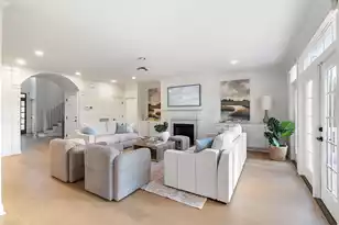 4882 Sound View Dr, Mount Pleasant, SC 29466 - Photo 16