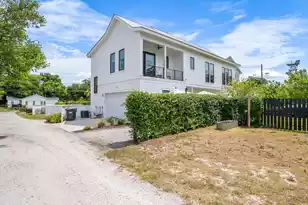 706 Bladen St, Beaufort, SC 29902 - Photo 38