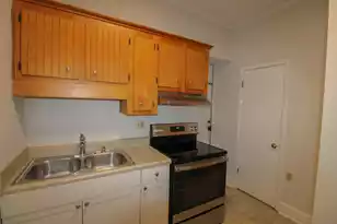 23 Archdale St, Charleston, SC 29401 - Photo 4