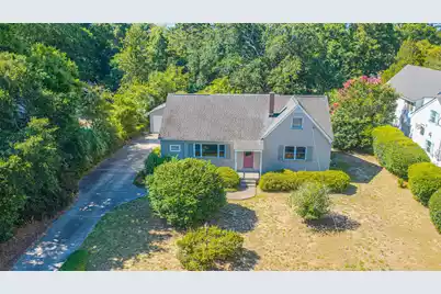 279 Hawthorne Street, Mount Pleasant, SC 29464 - Photo 2