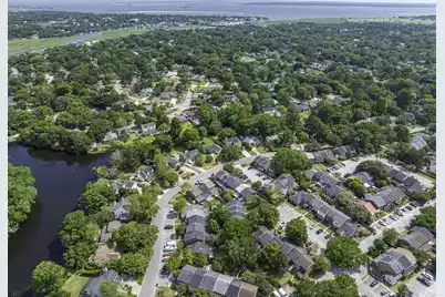 677 Buckhall Court #Unit C, Mount Pleasant, SC 29464 - Photo 8