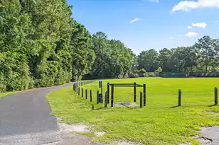 1391 Lakecrest Ct, Mount Pleasant, SC 29466 - Photo 40