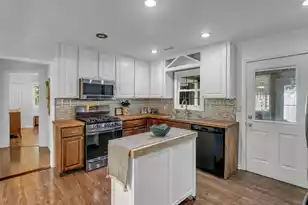 308 Canterbury Rd, Charleston, SC 29407 - Photo 14