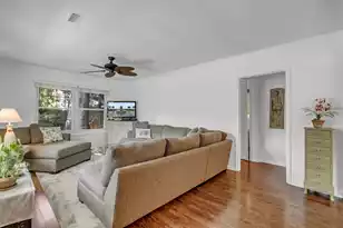 308 Canterbury Rd, Charleston, SC 29407 - Photo 6