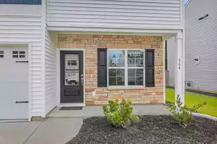 304 Torslanda Ln, Summerville, SC 29486 - Photo 2
