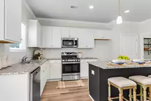 304 Torslanda Ln, Summerville, SC 29486 - Photo 6