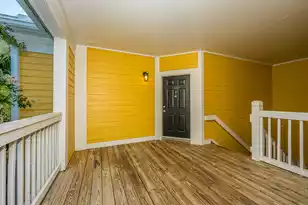 2128 Chatelain Way, Mount Pleasant, SC 29464 - Photo 4