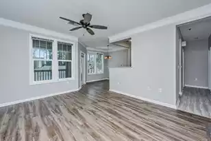 2128 Chatelain Way, Mount Pleasant, SC 29464 - Photo 8