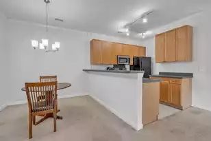 305 Pickering Ln, Charleston, SC 29414 - Photo 14