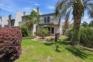 1001 Ventura Pl, Mount Pleasant, SC 29464 - Photo 32