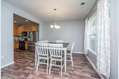 507 Hemingway Circle, Summerville, SC 29483 - Photo 6