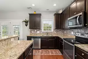 182 Highwoods Plantation Ave, Summerville, SC 29485 - Photo 16