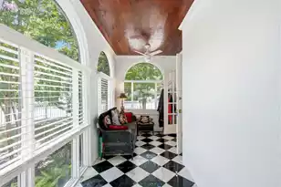 26 Limehouse St, Charleston, SC 29401 - Photo 18