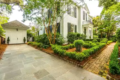 67 Battery Street S, Charleston, SC 29401 - Photo 2