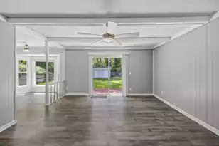115 Cynthia Ln, Summerville, SC 29485 - Photo 8