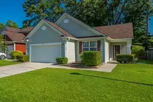 636 Grassy Hill Rd, Summerville, SC 29483 - Photo 4