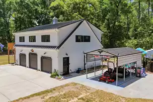 8246 Oyster Factory Rd, Edisto Island, SC 29438 - Photo 34