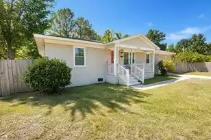 134 Wells Cir, Saint Stephen, SC 29479 - Photo 6
