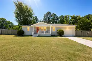134 Wells Cir, Saint Stephen, SC 29479 - Photo 1