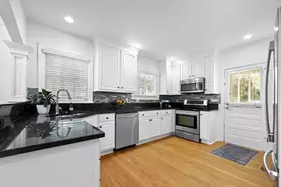 14 Belvue Road, Charleston, SC 29407 - Photo 8