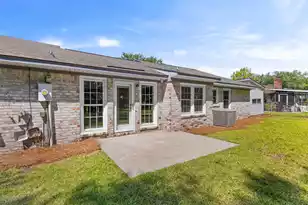 1304 Hampton Dr, Summerville, SC 29486 - Photo 26