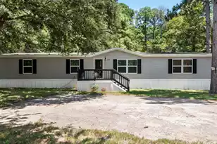 470 Pauline Dr, Bonneau, SC 29431 - Photo 2